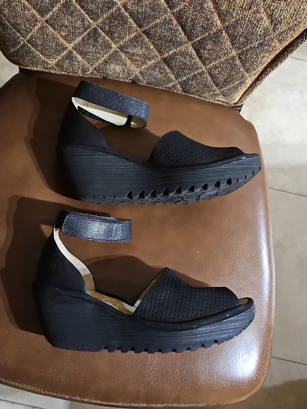 Fly London Yula Black Perforated Leather Peep Toe Wedge Sandals Shoes - Picture 3 of 6